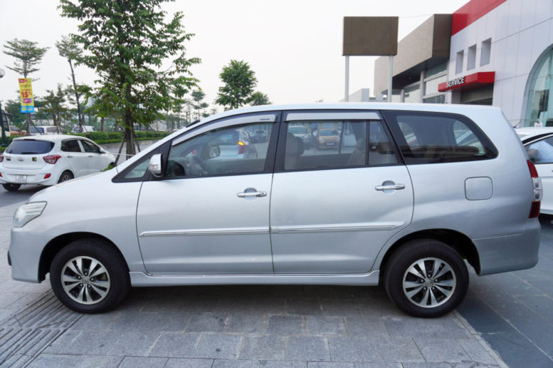 Toyota Innova 2.0MT 2015 - 4