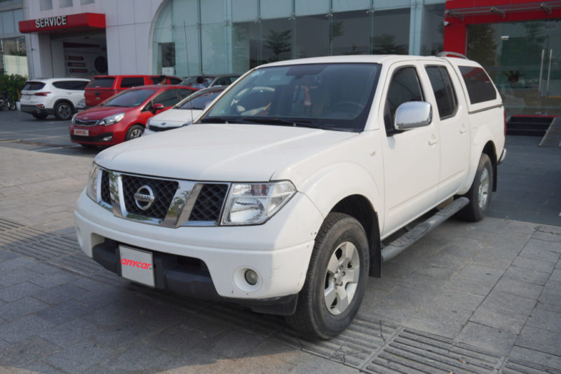 Bán xe Nissan Navara bán tảiMáy dầu 2 cầu 4x4 đời 2013