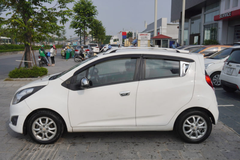 Chevrolet Spark LTZ 1.0AT 2013 - 4