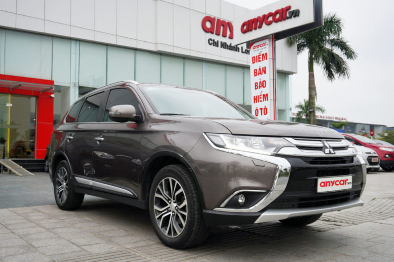 Mitsubishi Outlander CVT premium 2.0AT 2017 - 1