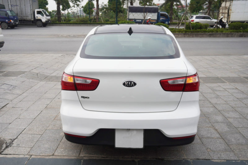 Kia Rio 1.4AT 2016 - 6