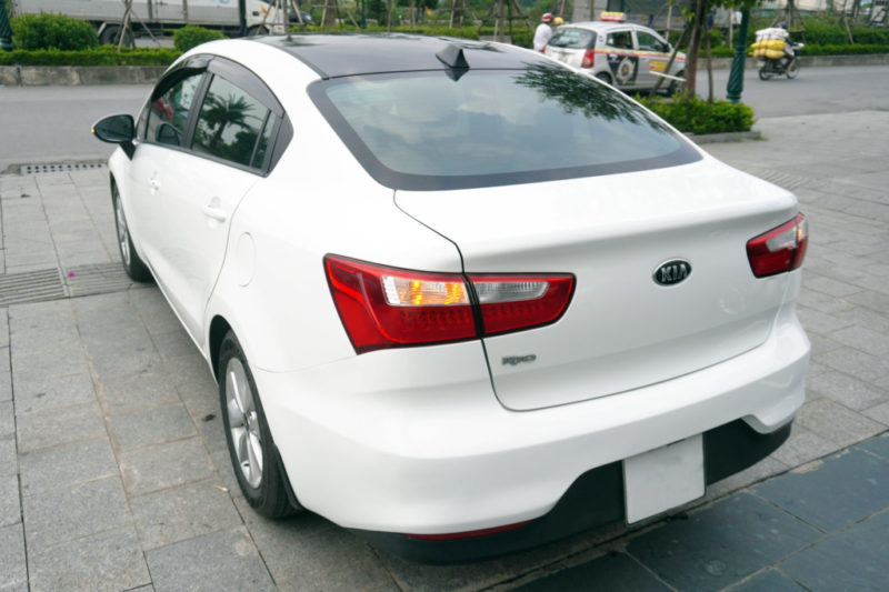 Kia Rio 1.4AT 2016 - 5