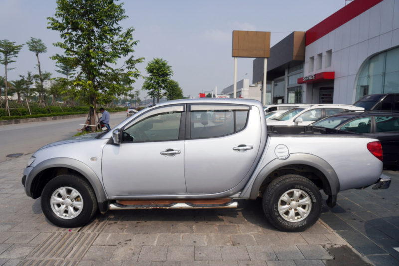 Mitsubishi Triton 2.5MT 2010 - 4