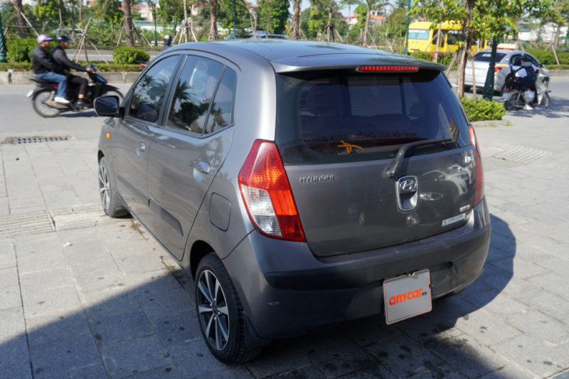 Hyundai i10 Hatchback 1.2AT 2010 - 5