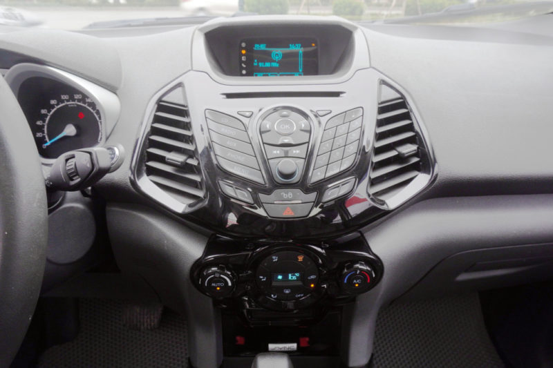 Ford EcoSport Titanium 1.5AT 2016 - 14