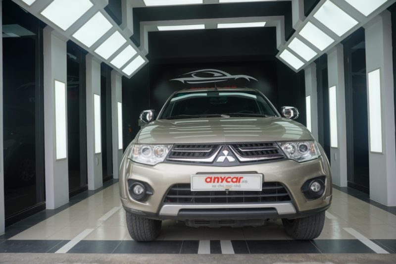 Mitsubishi Pajero Sport 4x2 3.0AT 2015 - 2