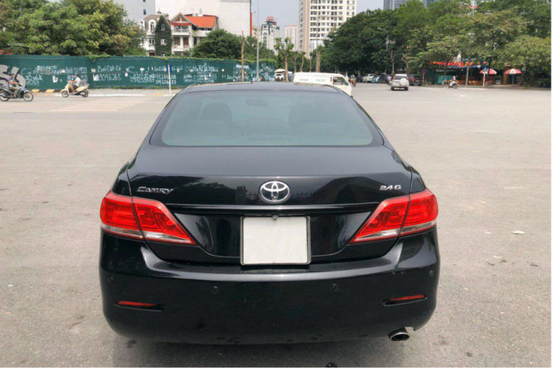 Toyota Camry G 2.4AT 2010 - 4