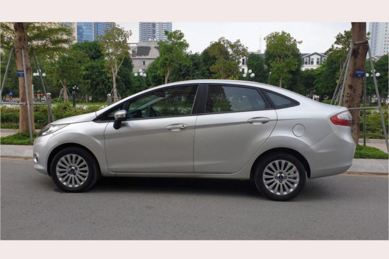 Ford Fiesta 10 năm tuổi mất giá hơn KIA Morning