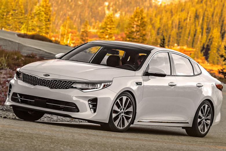 Kia Optima 2016 vén màn trước khi ra mắt  Ôtô