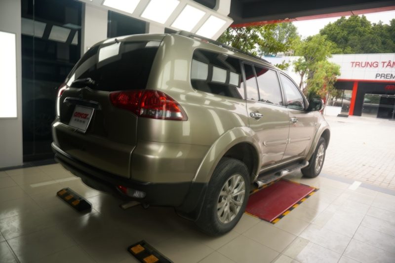 Mitsubishi Pajero Sport 4x2 3.0AT 2015 - 4