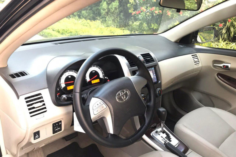 Toyota Corolla Altis G 1.8AT 2013 - 5