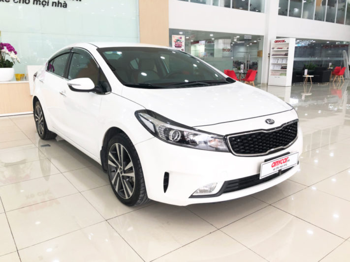 Kia Cerato 1.6MT 2018 - 1