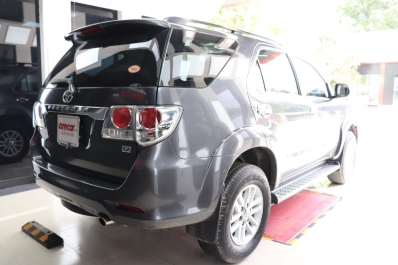 Toyota Fortuner V 4x2 2.7AT 2014 - 5