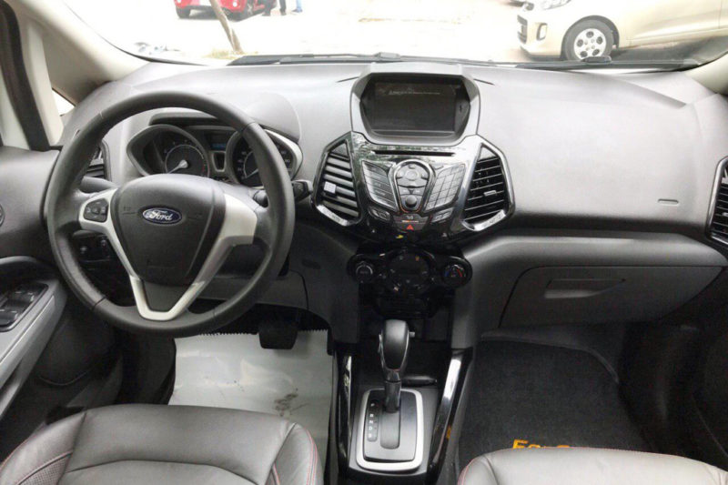 Ford EcoSport Titanium 1.5AT 2016 - 6