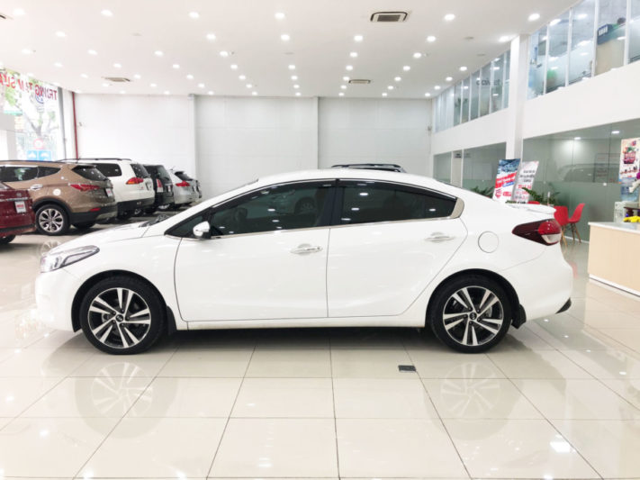 Kia Cerato 1.6MT 2018 - 8