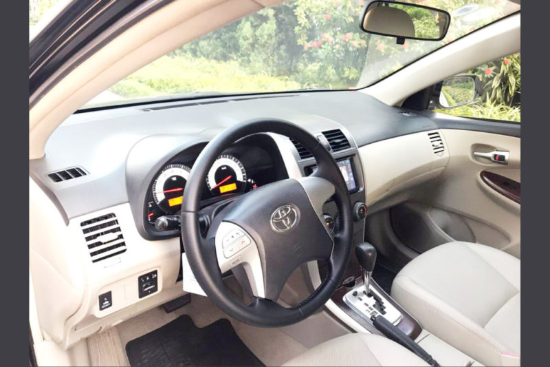 Toyota Altis 1.8AT 2013 - 5