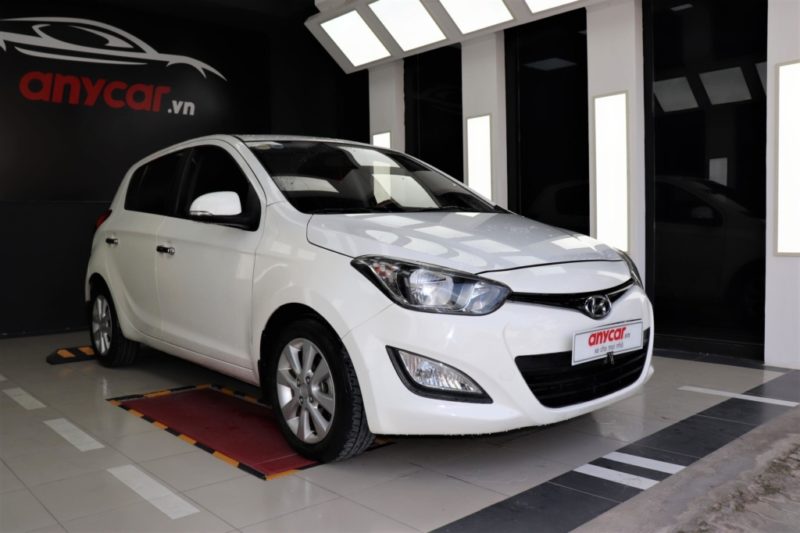 Hyundai i20 1.4AT 2013 - 1