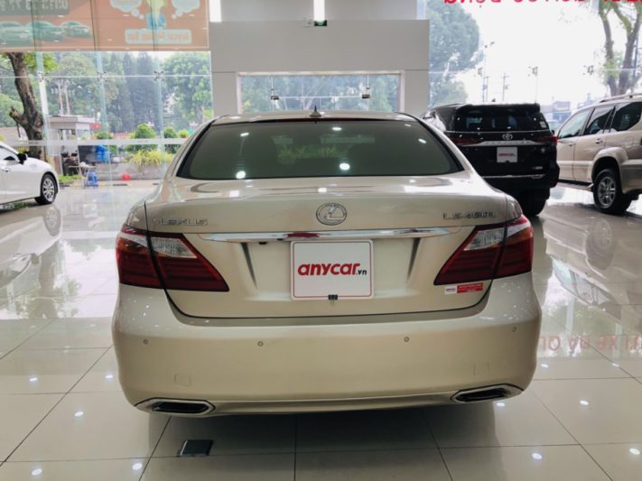 Lexus LS 4.6AT 2010 - 5