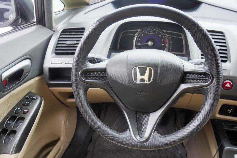 Honda Civic 1.8AT 2008 - 12