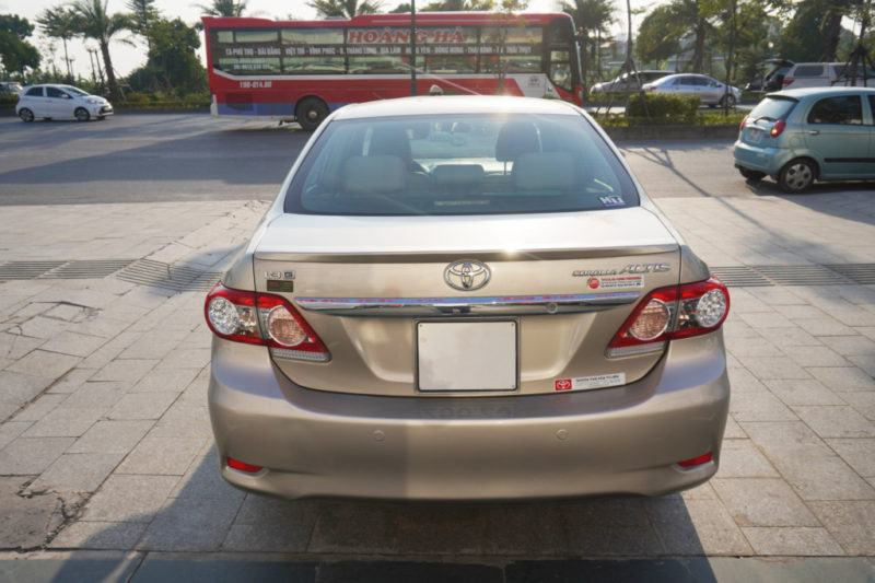 Toyota Corolla Altis G 1.8AT 2011 - 6