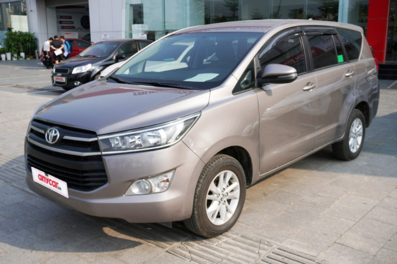 Toyota Innova E 2.0MT 2018 - 3