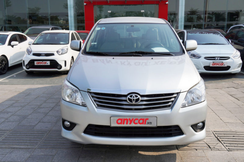 Toyota Innova E 2.0MT 2012 - 2