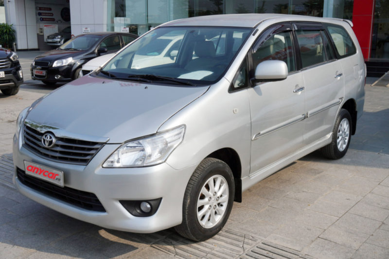 Toyota Innova E 2.0MT 2012 - 3