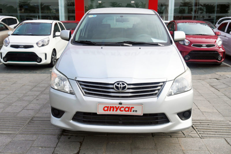 Toyota Innova E 2.0MT 2012 - 2