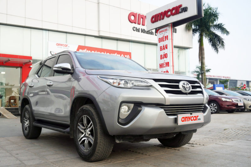 Toyota Fortuner Diesel 4x2 2.4MT 2017 - 1