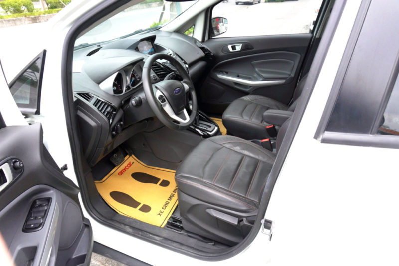 Ford EcoSport Titanium Black Edition 1.5AT 2017 - 12