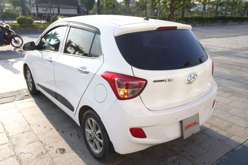 Hyundai i10 Hatchback 1.0AT 2015 - 5