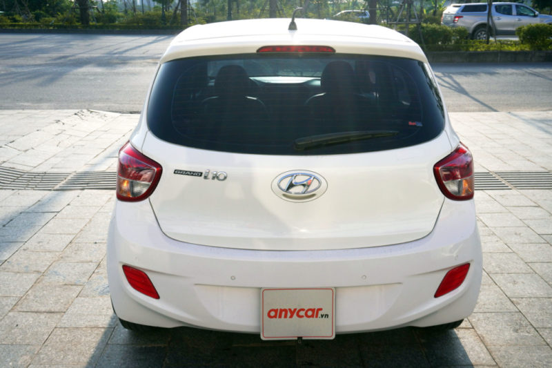 Hyundai i10 Hatchback 1.0AT 2015 - 6