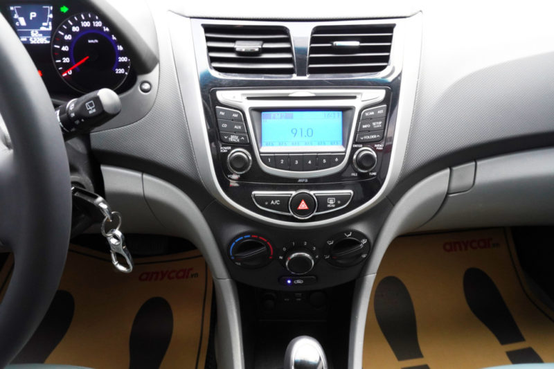 Hyundai Accent 1.4AT 2014 - 12