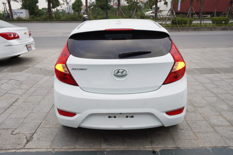 Hyundai Accent 1.4AT 2014 - 6