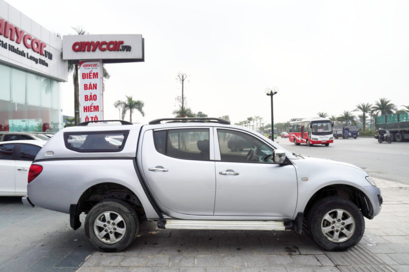 Mitsubishi Triton 2.4MT 2010 - 8