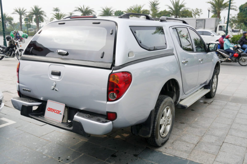 Mitsubishi Triton 2.4MT 2010 - 7