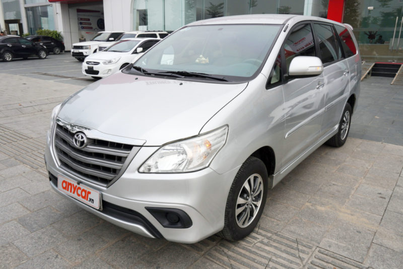 Toyota Innova E 2.0MT 2015 - 3