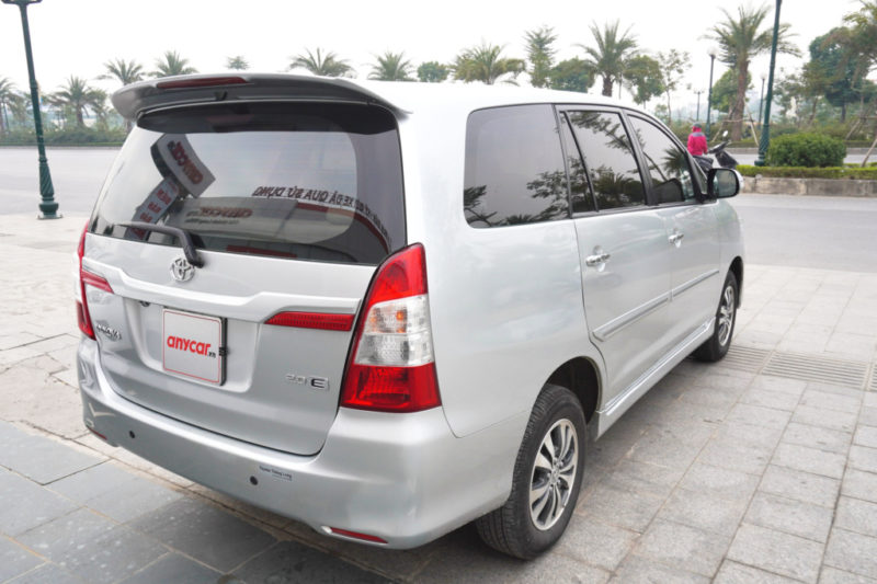 Toyota Innova E 2.0MT 2015 - 7