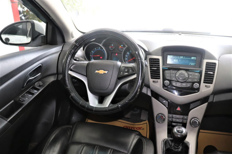 Chevrolet Cruze LT 1.6MT 2017 - 13