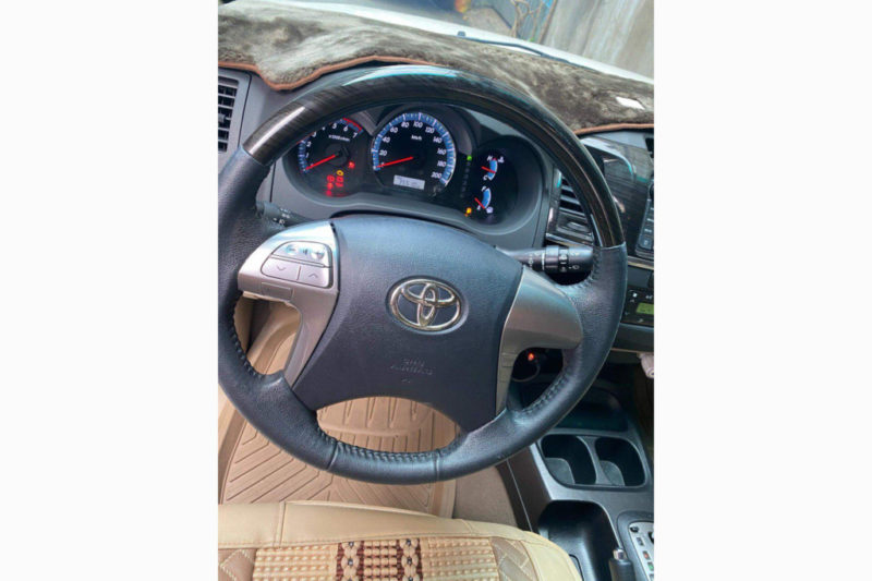 Toyota Fortuner 2.7AT 2016 - 11