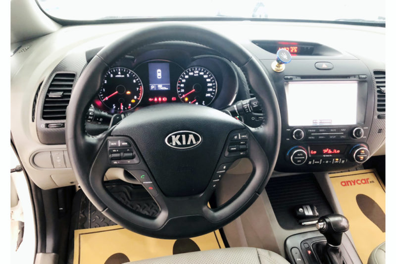 Kia K3 2.0AT 2016 - 13