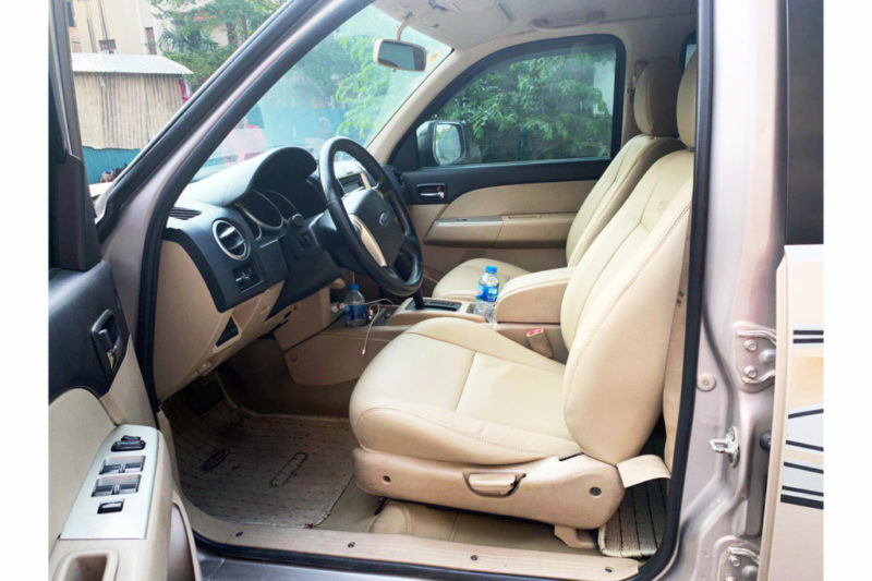 Ford Everest 2.5AT 2009 - 7