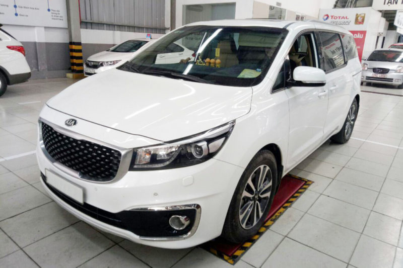 Kia Sedona 3.3AT 2016 - 3