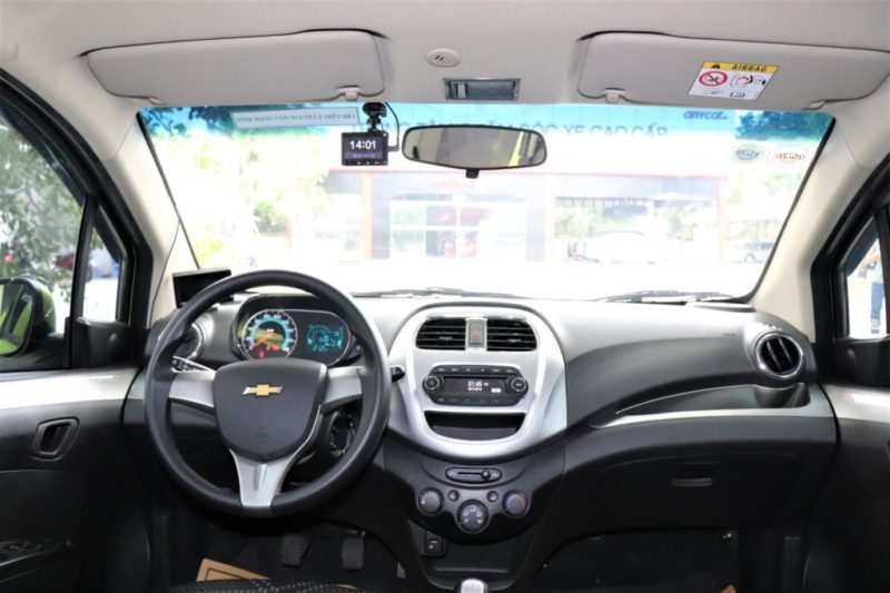 Chevrolet Spark 1.2MT 2018 - 18