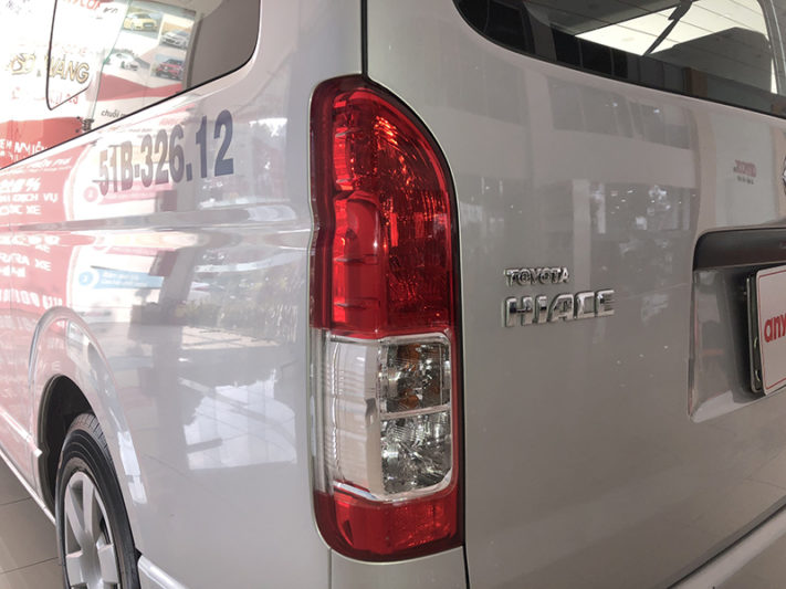 Toyota Hiace 3.0MT 2019 - 10