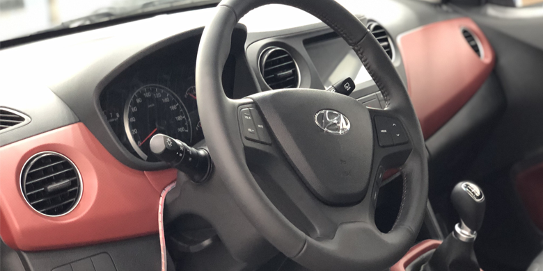 Vô lăng xe hyundai i10 2019