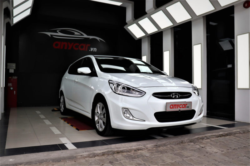 Hyundai Accent Blue 1.4AT 2015 - 1