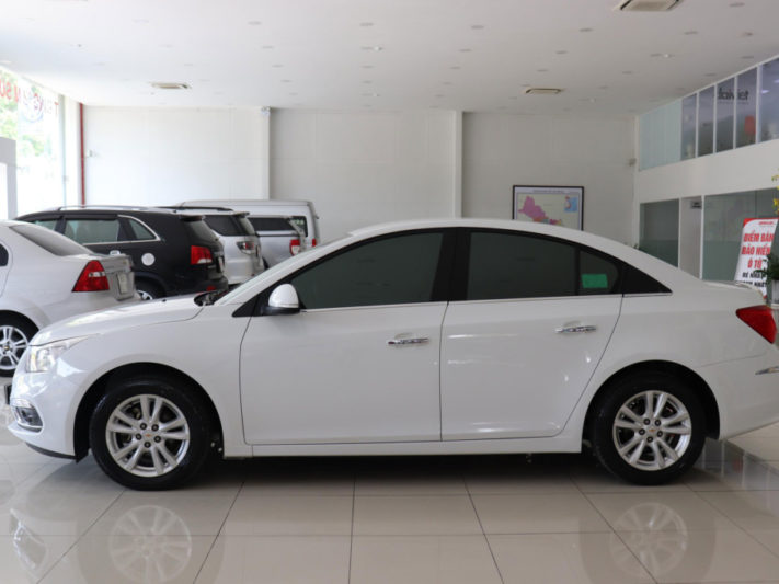 Chevrolet Cruze LT 1.6MT 2017 - 8