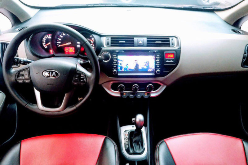 Kia Rio 1.4AT 2016 - 10