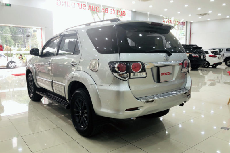 Toyota Fortuner Diesel 4x2 2.5MT 2016 - 7